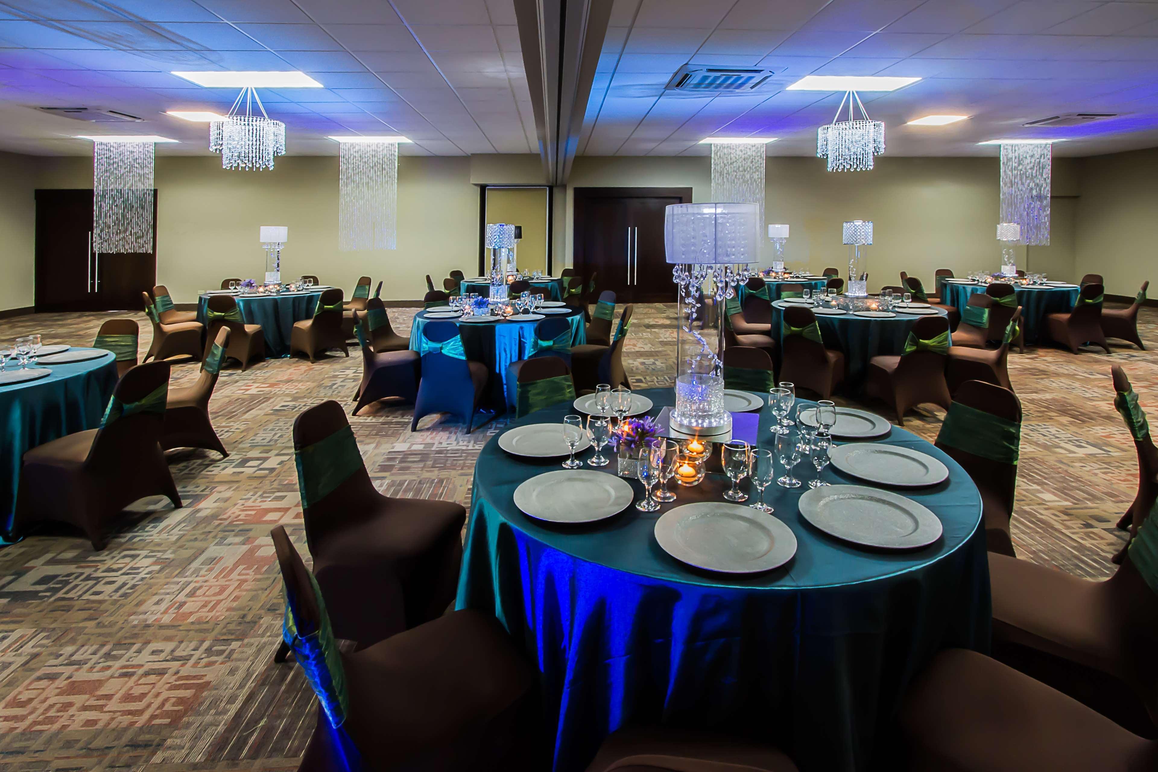 Best Western Plus Como Park Hotel Saint Paul Extérieur photo