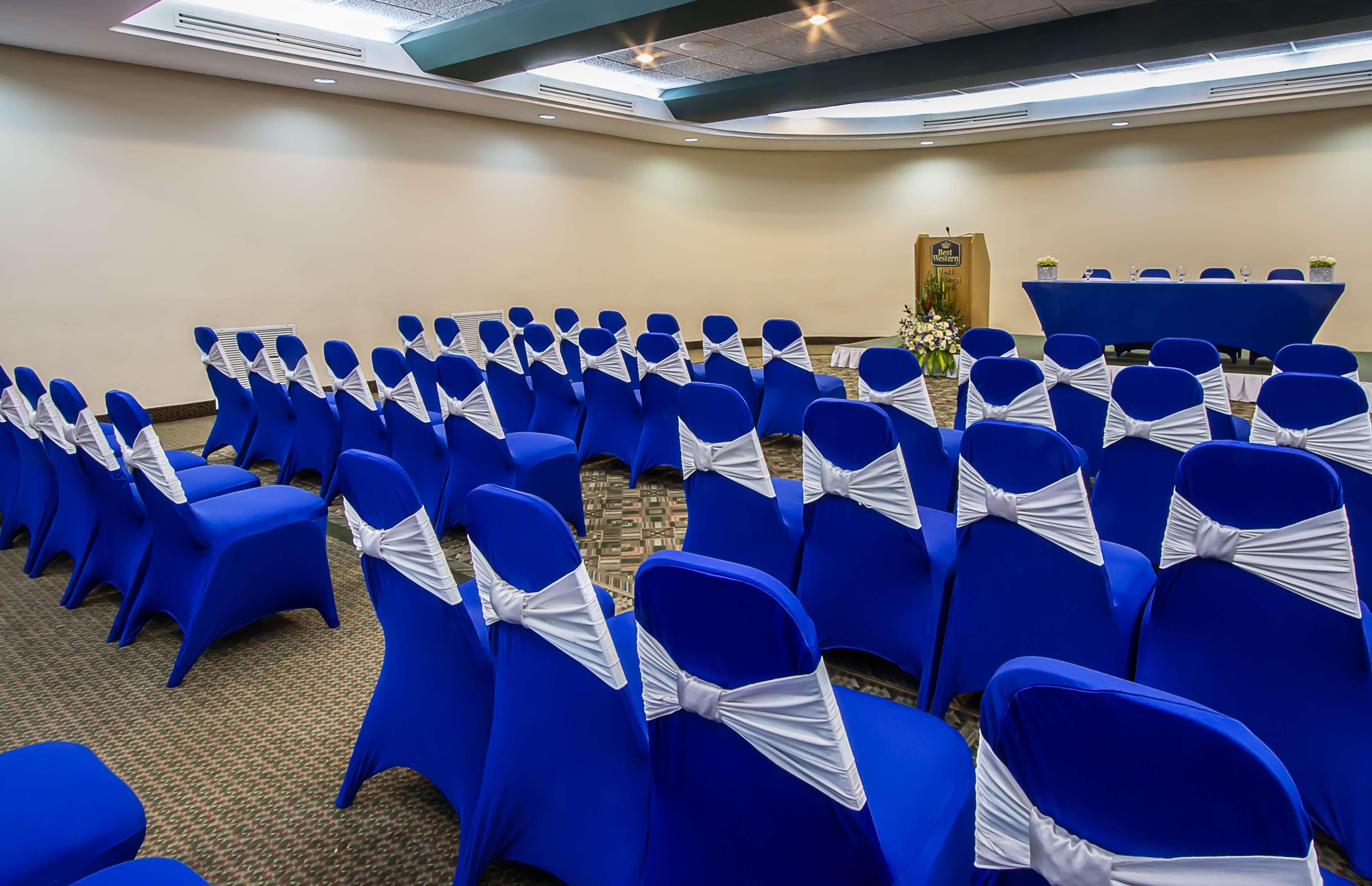 Best Western Plus Como Park Hotel Saint Paul Extérieur photo